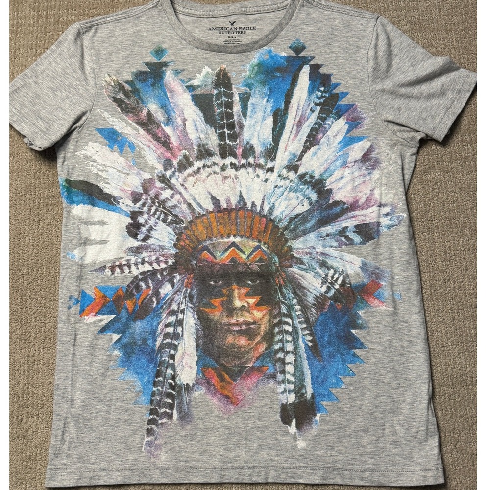 American Eagle Graphic T-Shirt Native American Headdress Gray‎ Medium